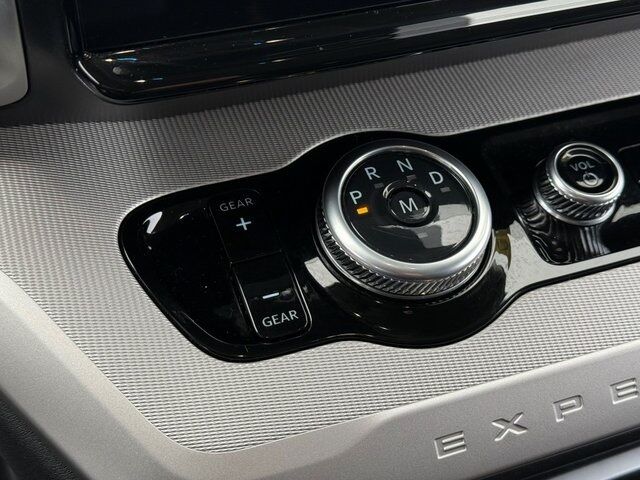 2025 Ford Expedition Max Active Springfield VA