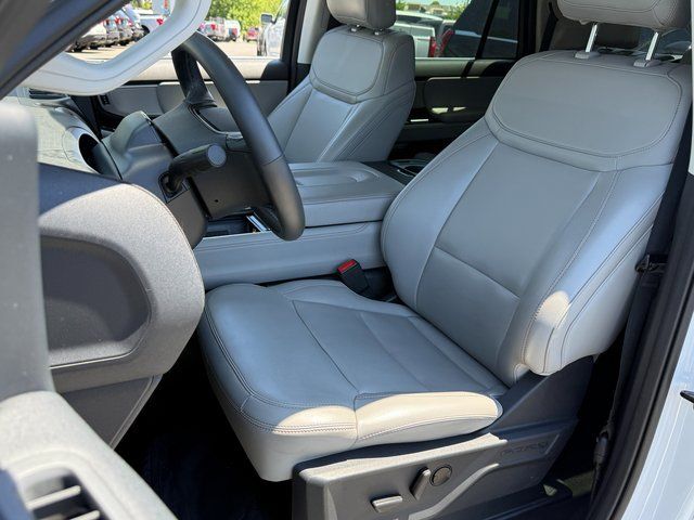 2025 Ford Expedition Max Active Springfield VA