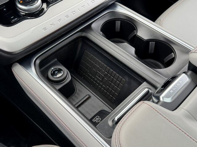 2025 Ford Expedition Max Active Springfield VA