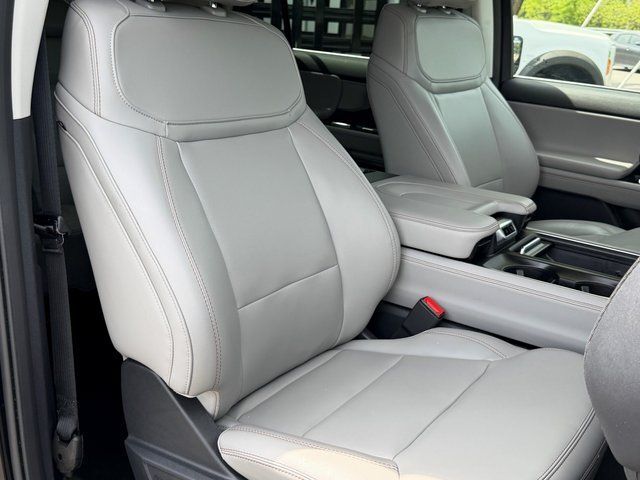 2025 Ford Expedition Max Active Springfield VA