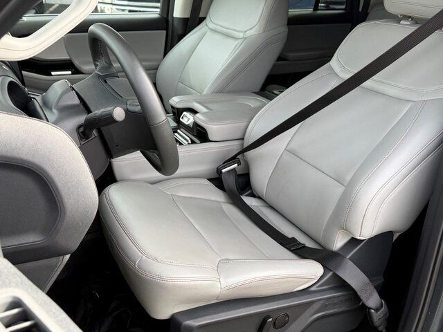 2025 Ford Expedition Max Active Springfield VA