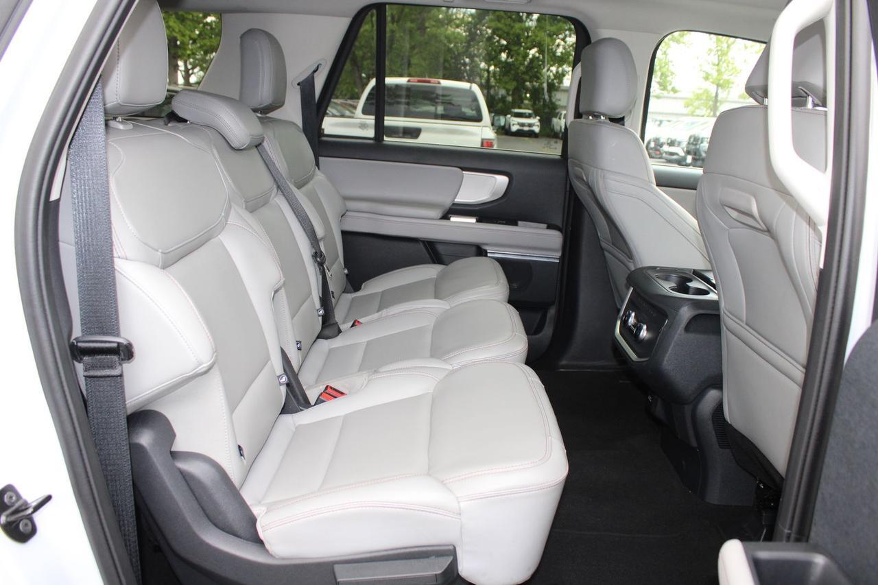 2025 Ford Expedition Max Active Manassas VA