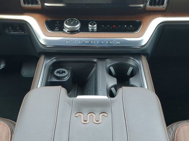 2025 Ford Expedition Max King Ranch Appleton WI