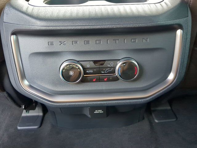 2025 Ford Expedition Max King Ranch Appleton WI