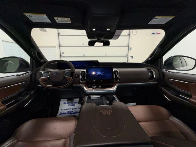 2025 Ford Expedition Max King Ranch Pine River MN