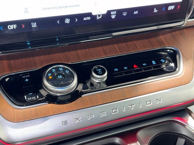 2025 Ford Expedition Max King Ranch Pine River MN