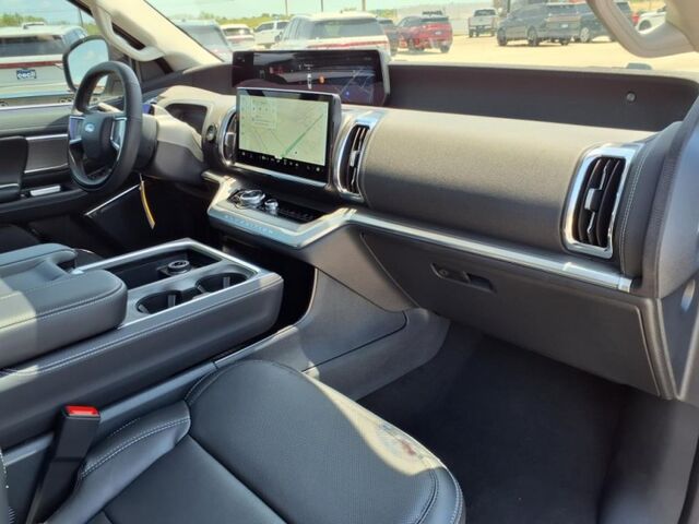 2025 Ford Expedition Max Platinum  TX
