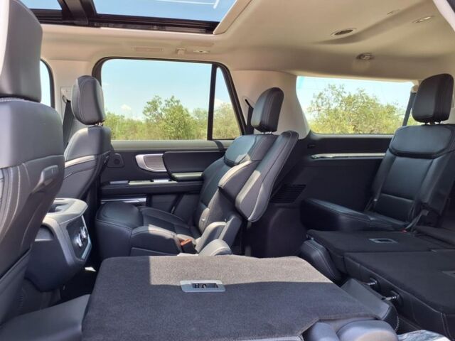 2025 Ford Expedition Max Platinum  TX