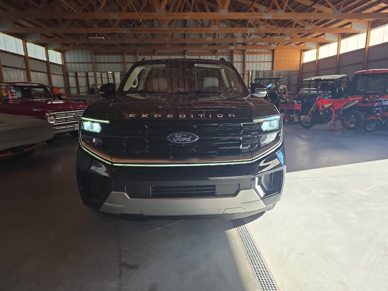 2025 Ford Expedition Max Platinum Max Sand Lake NY