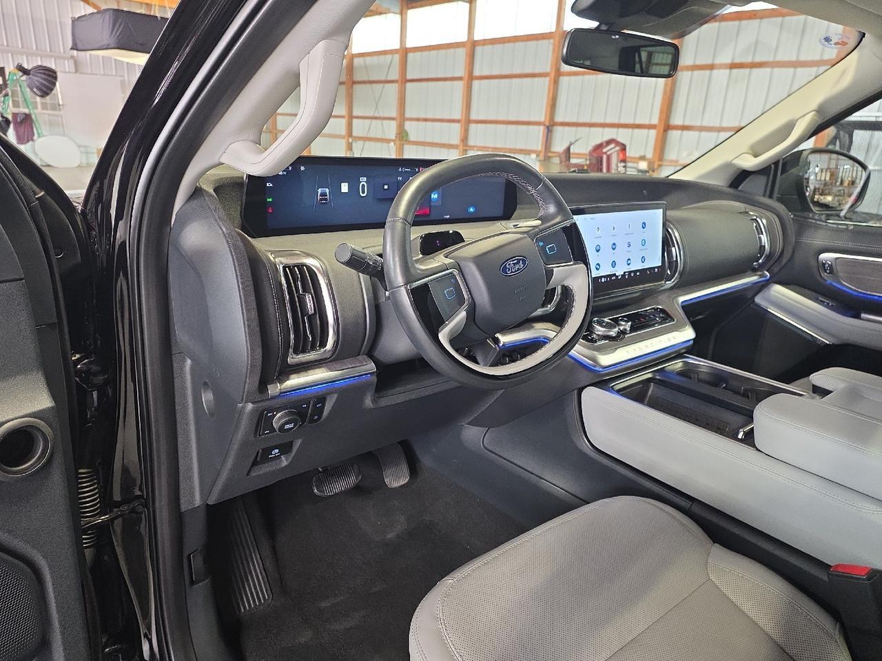 2025 Ford Expedition Max Platinum Max Sand Lake NY