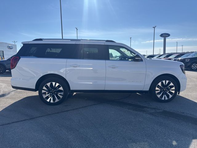 2025 Ford Expedition Max Platinum Random Lake WI