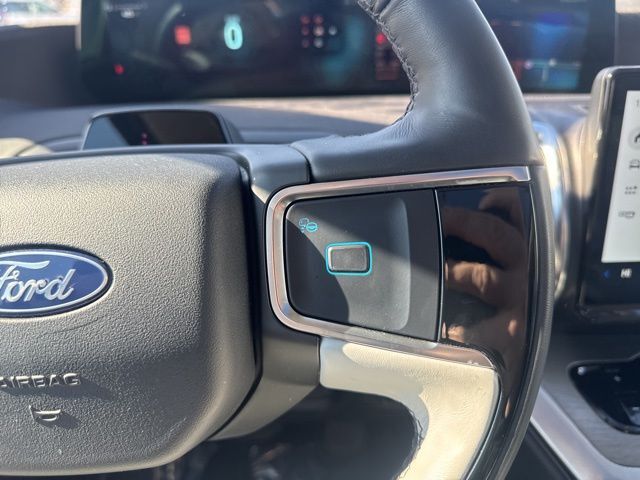 2025 Ford Expedition Max Platinum Random Lake WI