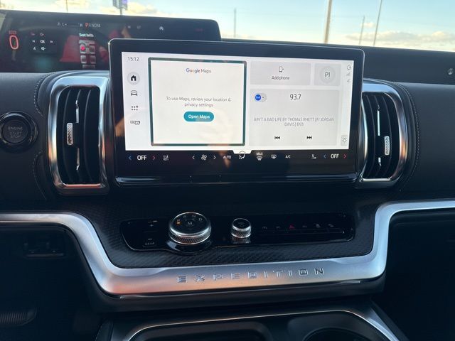 2025 Ford Expedition Max Platinum Random Lake WI