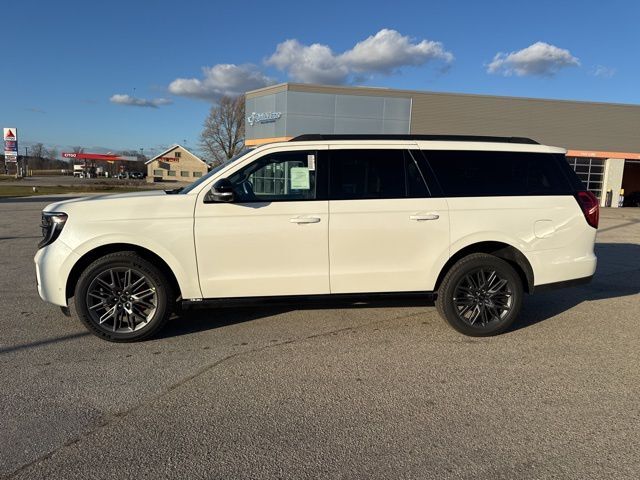 2025 Ford Expedition Max Platinum Random Lake WI