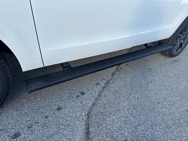 2025 Ford Expedition Max Platinum Random Lake WI