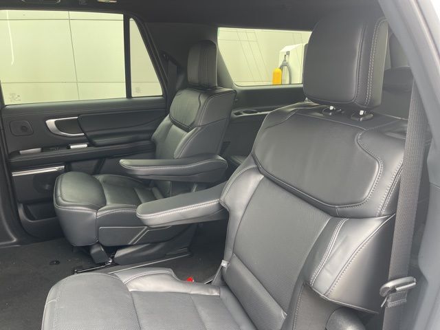 2025 Ford Expedition Max Platinum Random Lake WI