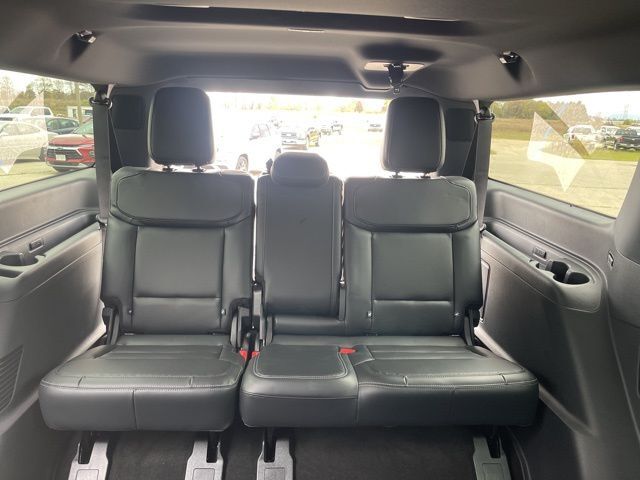 2025 Ford Expedition Max Platinum Random Lake WI