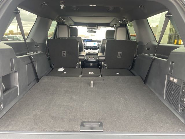 2025 Ford Expedition Max Platinum Random Lake WI