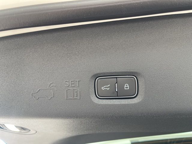 2025 Ford Expedition Max Platinum Random Lake WI