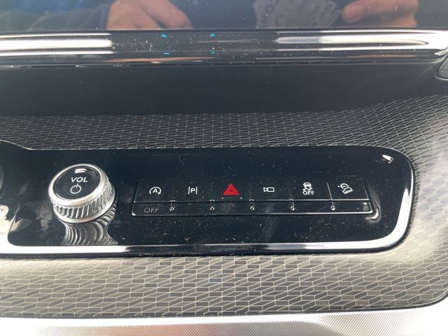 2025 Ford Expedition Max Platinum Random Lake WI