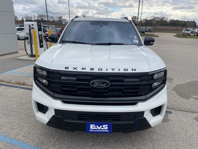 2025 Ford Expedition Max Platinum Random Lake WI