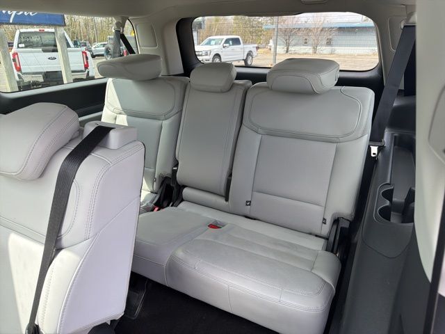 2025 Ford Expedition Max Platinum Pine River MN