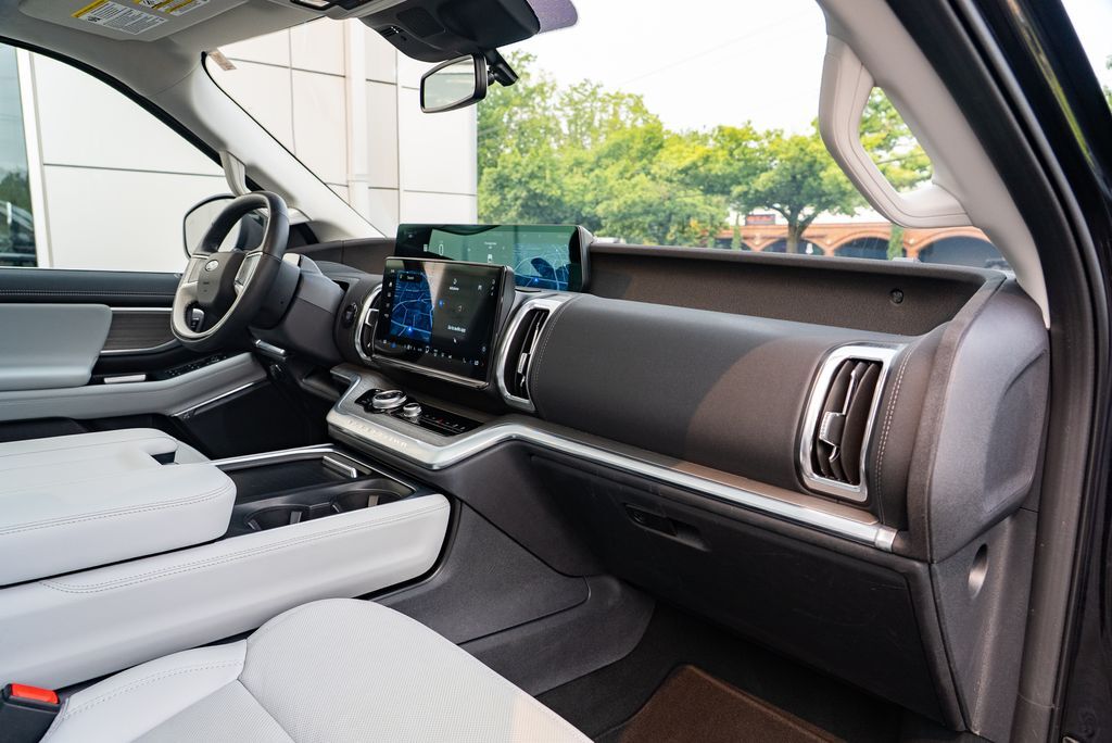 2025 Ford Expedition Max Platinum Beaverton OR