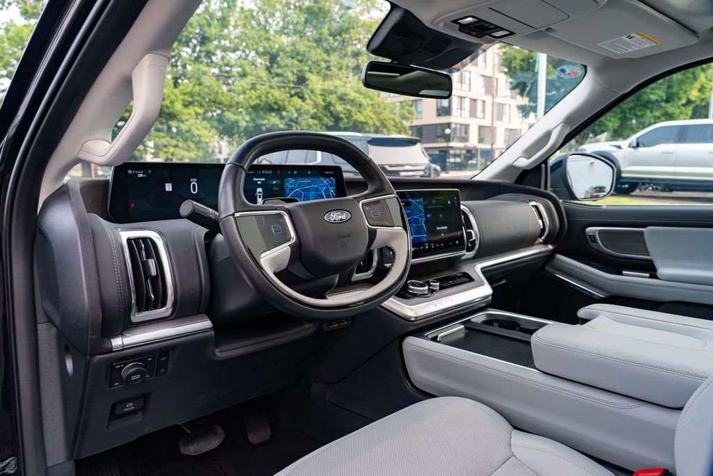 2025 Ford Expedition Max Platinum Beaverton OR