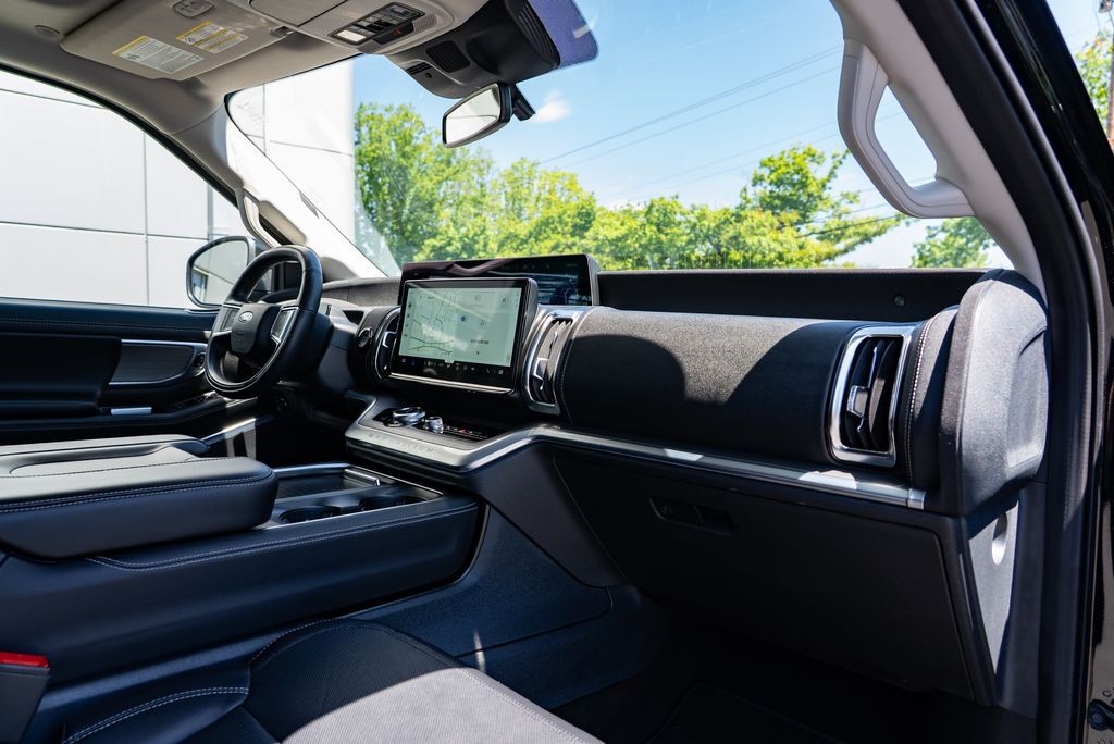 2025 Ford Expedition Max Platinum Beaverton OR