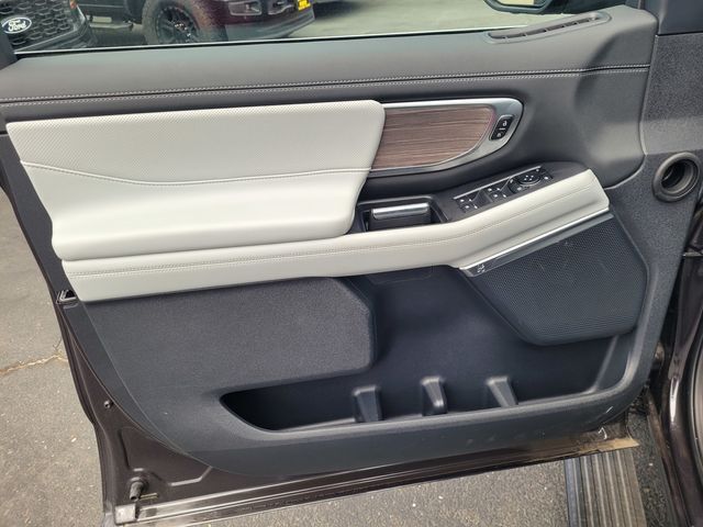 2025 Ford Expedition Max Platinum Roseville CA