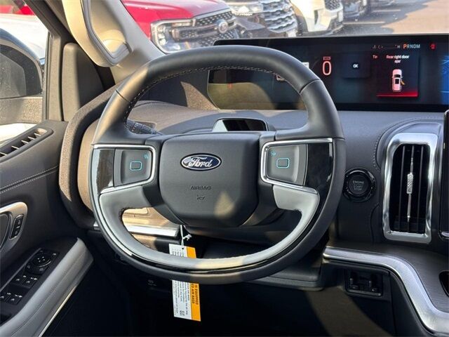 2025 Ford Expedition Max Platinum Washington MO