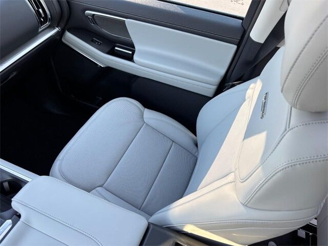 2025 Ford Expedition Max Platinum Washington MO