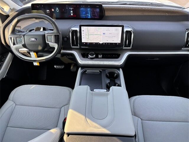 2025 Ford Expedition Max Platinum Washington MO