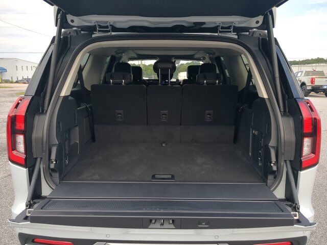 2025 Ford Expedition Max Platinum Winder GA