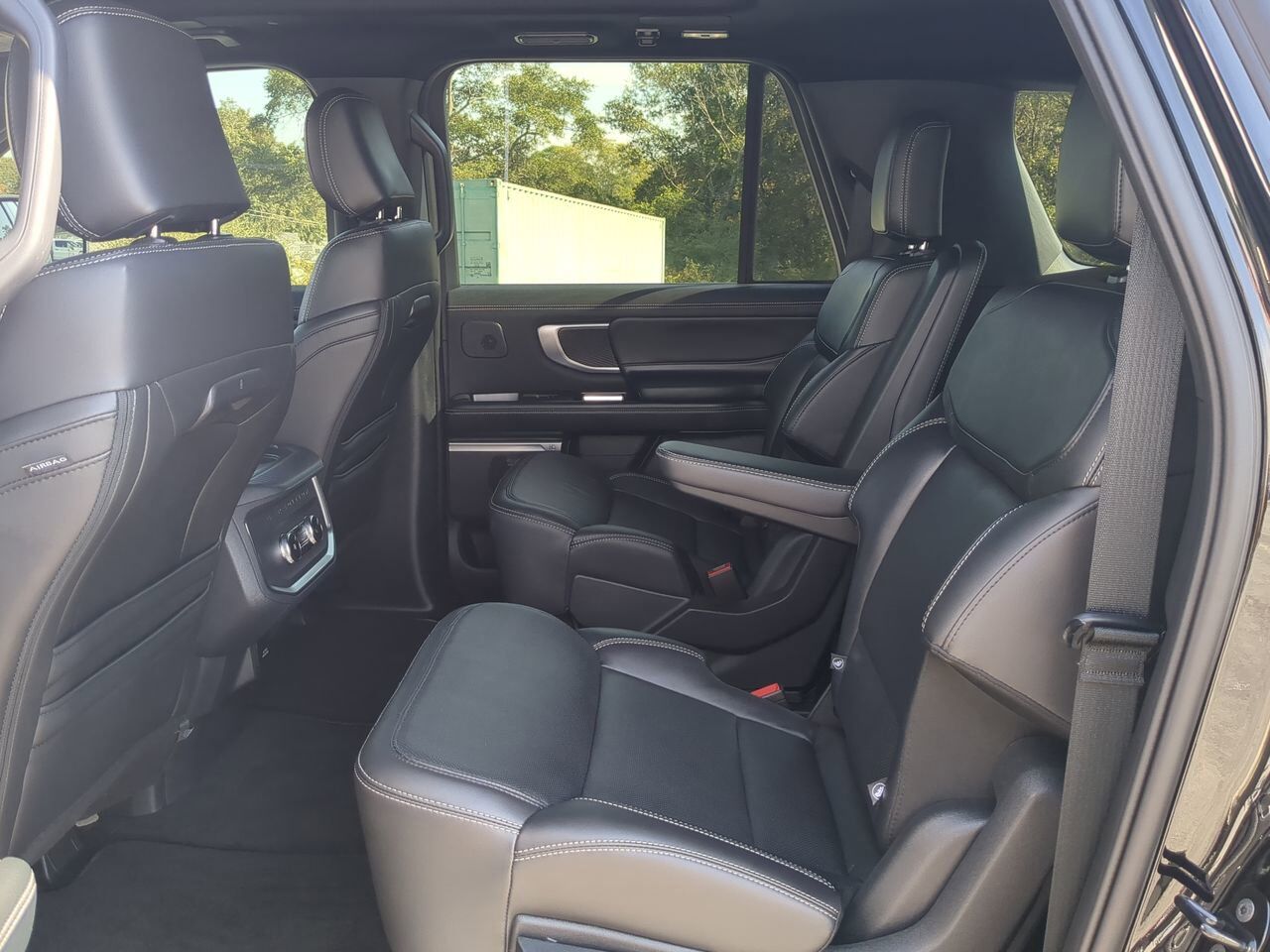 2025 Ford Expedition Max Platinum Winder GA