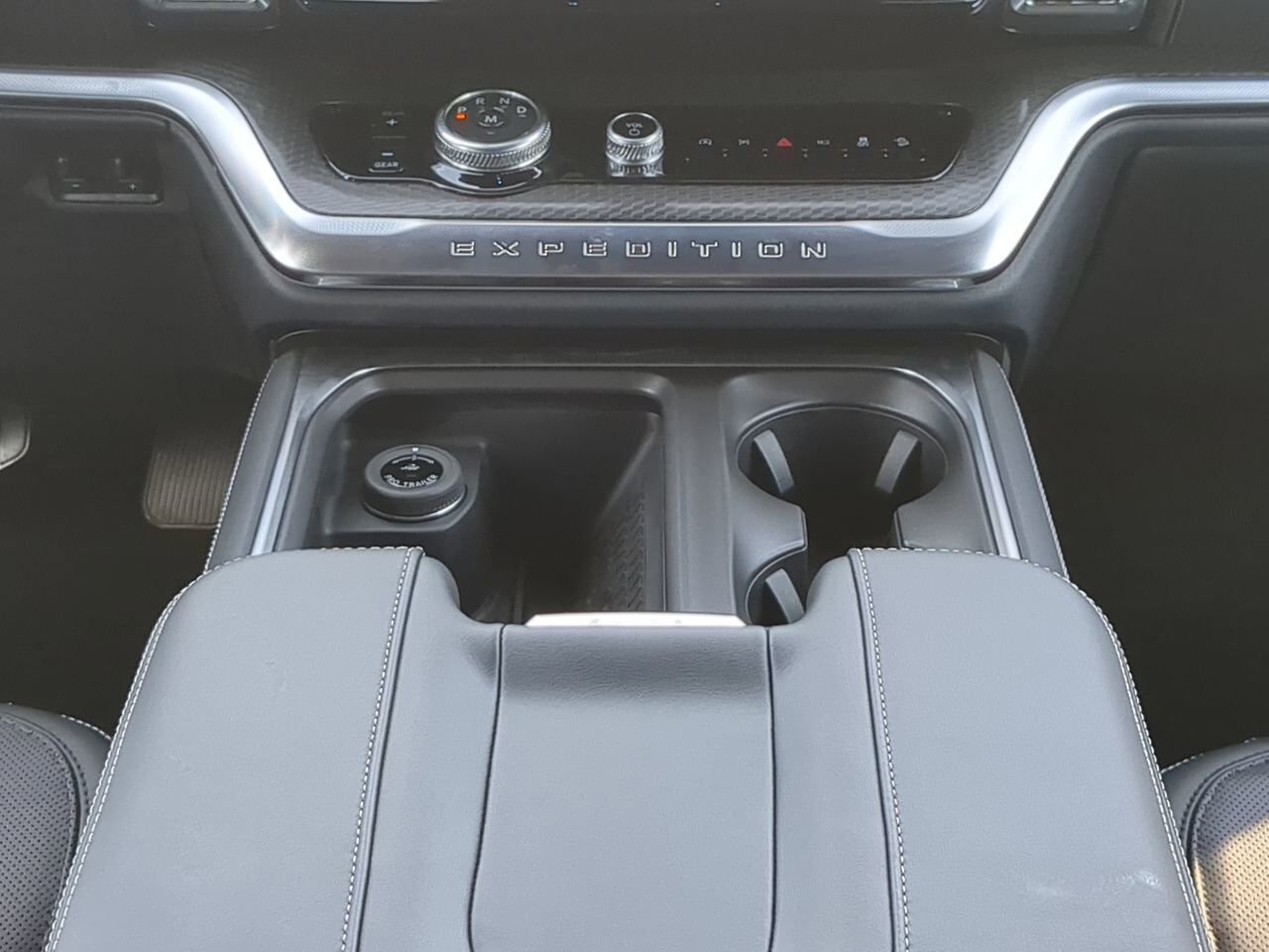 2025 Ford Expedition Max Platinum Winder GA