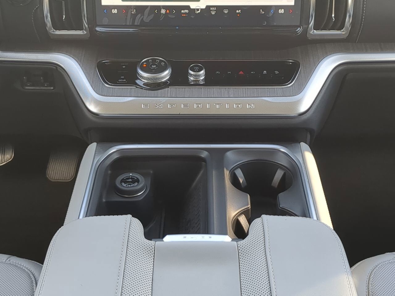 2025 Ford Expedition Max Platinum Winder GA