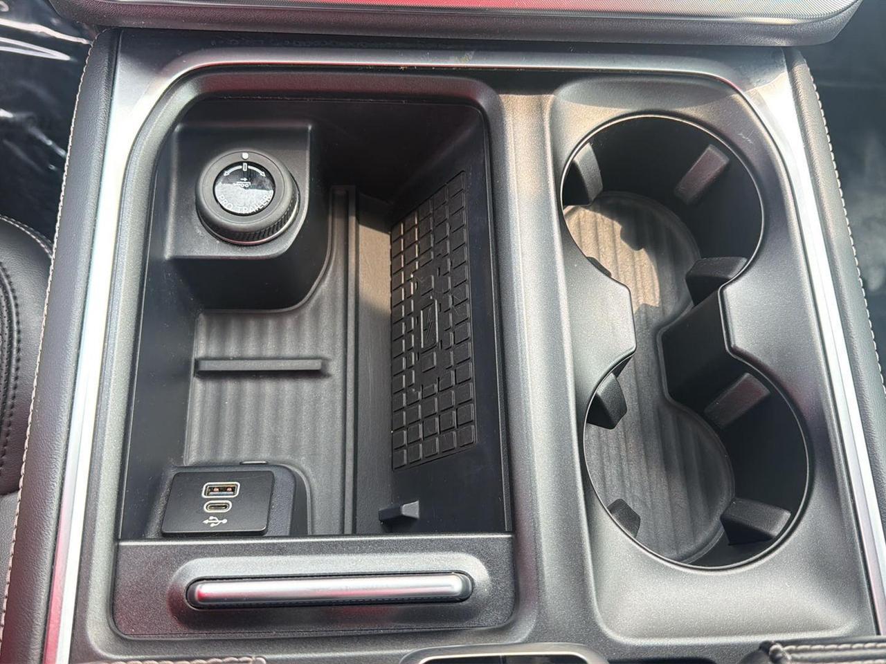 2025 Ford Expedition Max Platinum Gaithersburg MD