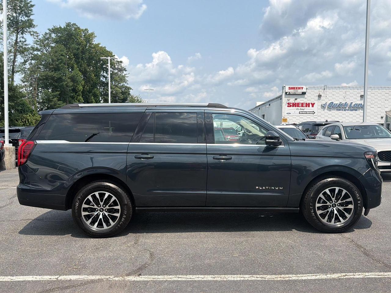 2025 Ford Expedition Max Platinum Gaithersburg MD