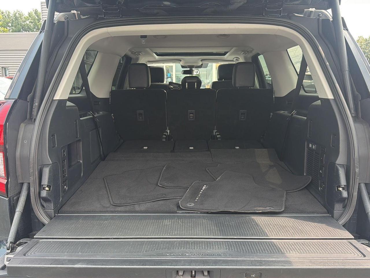 2025 Ford Expedition Max Platinum Gaithersburg MD