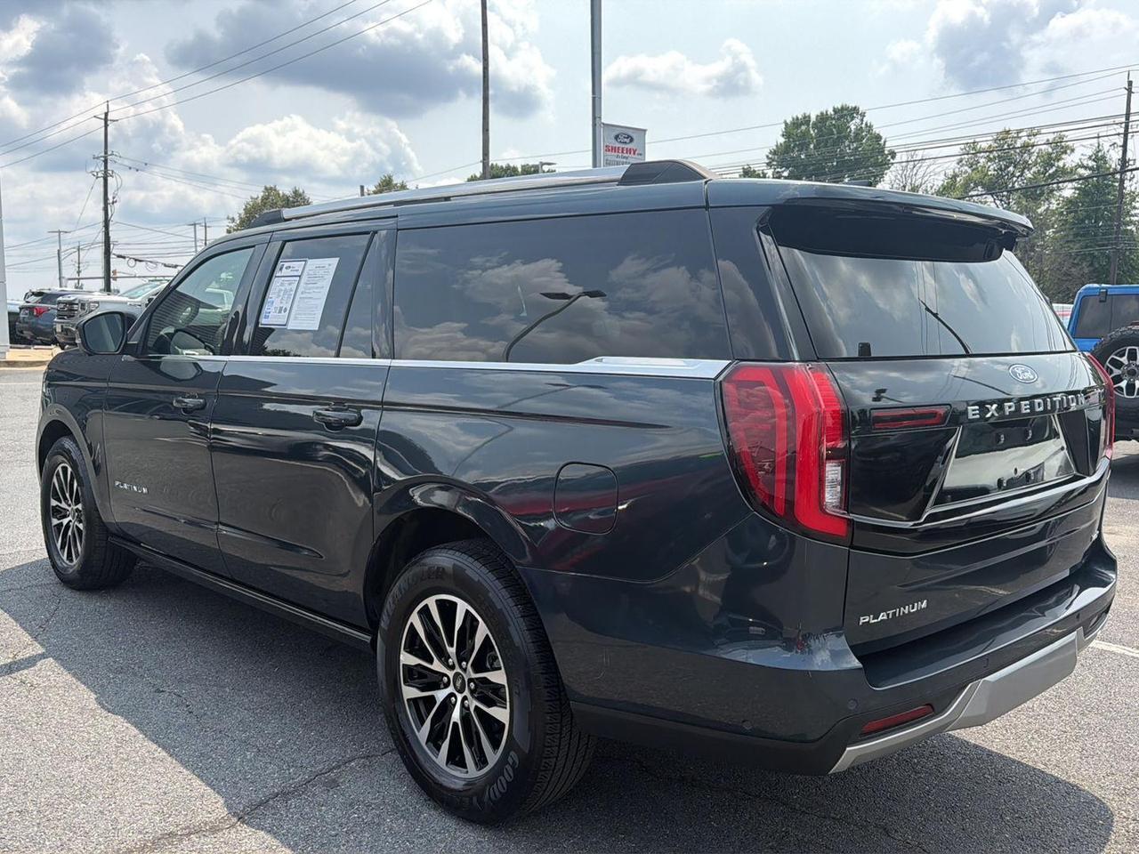2025 Ford Expedition Max Platinum Gaithersburg MD