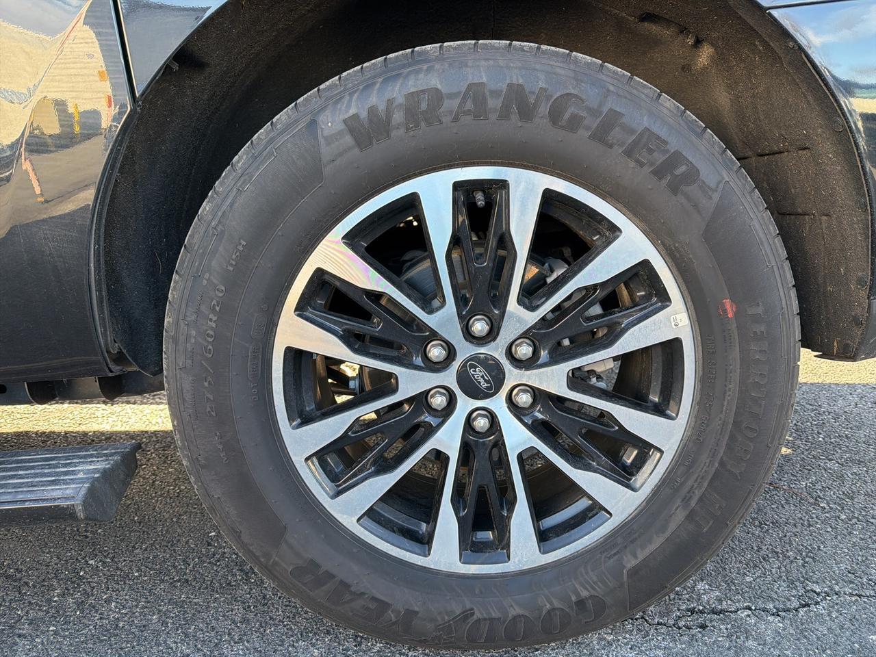 2025 Ford Expedition Max Platinum Gaithersburg MD