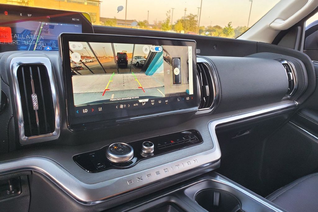 2025 Ford Expedition Platinum Hondo TX