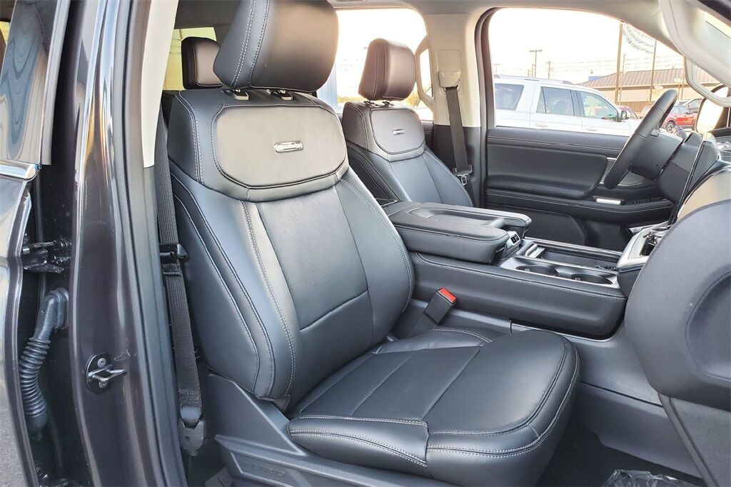 2025 Ford Expedition Platinum Hondo TX