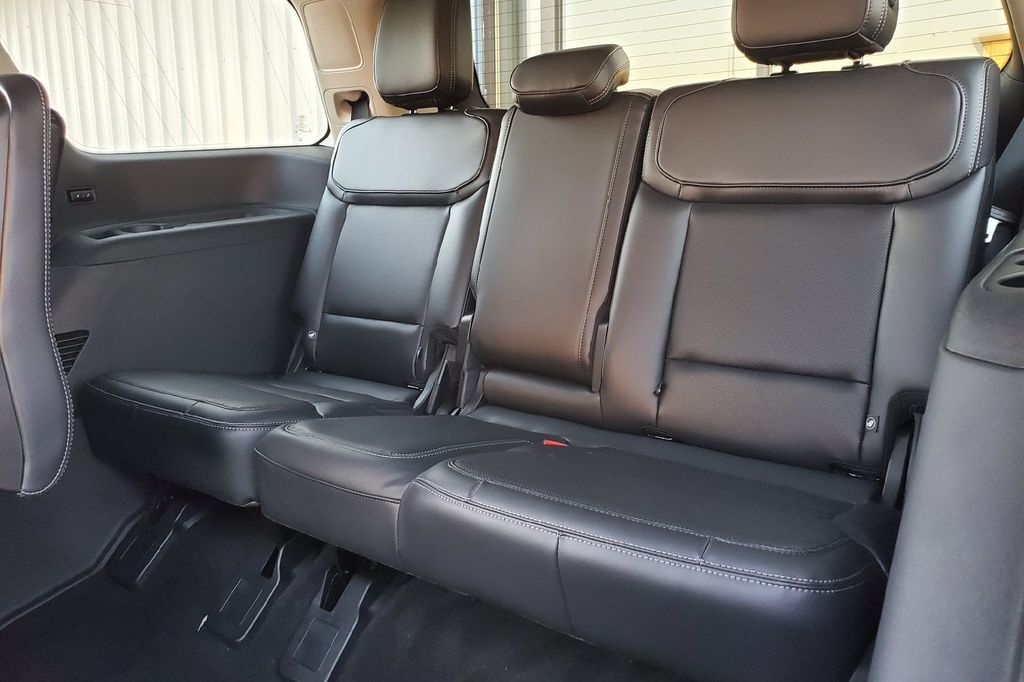 2025 Ford Expedition Platinum Hondo TX