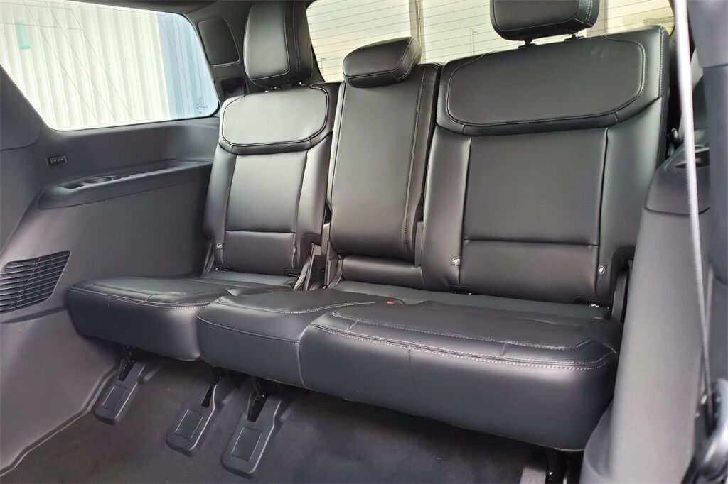 2025 Ford Expedition Platinum Hondo TX