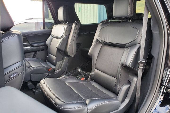 2025 Ford Expedition Platinum  TX