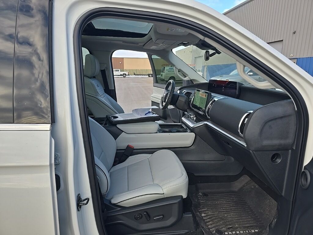 2025 Ford Expedition Platinum 4WD Fond du Lac WI