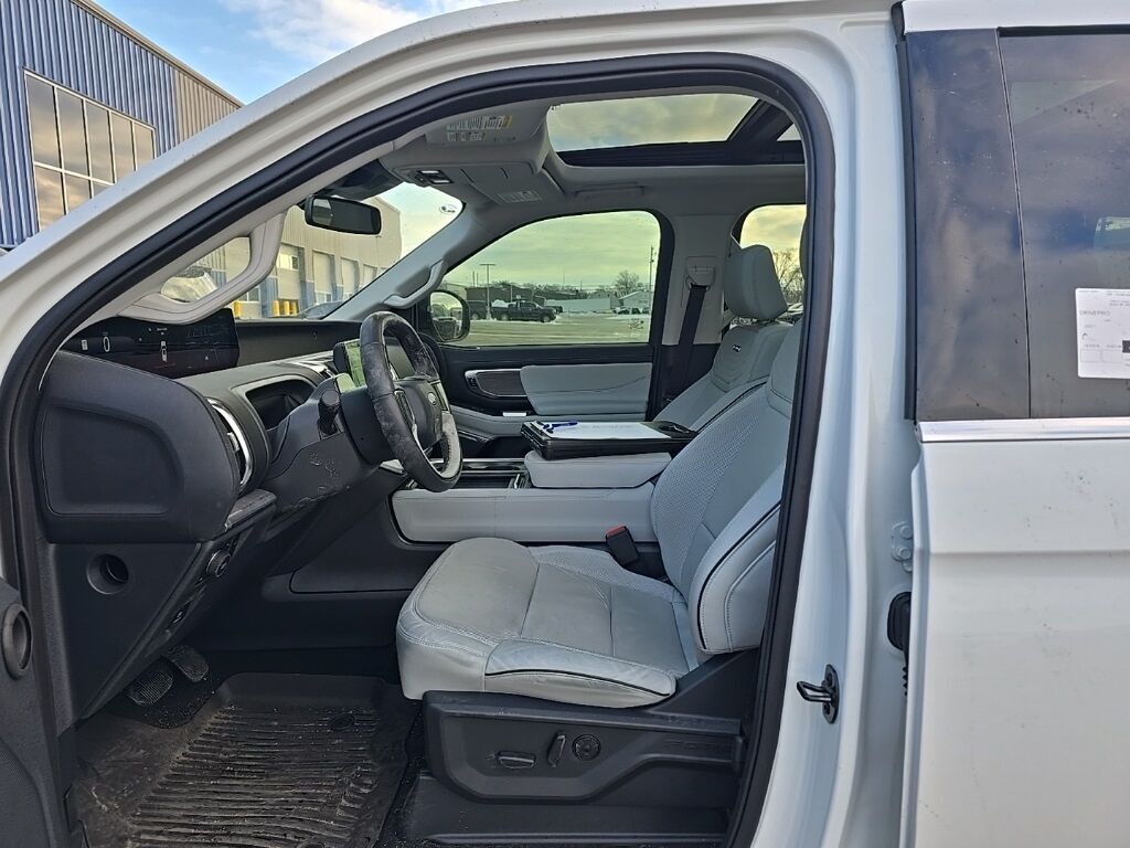 2025 Ford Expedition Platinum 4WD Fond du Lac WI