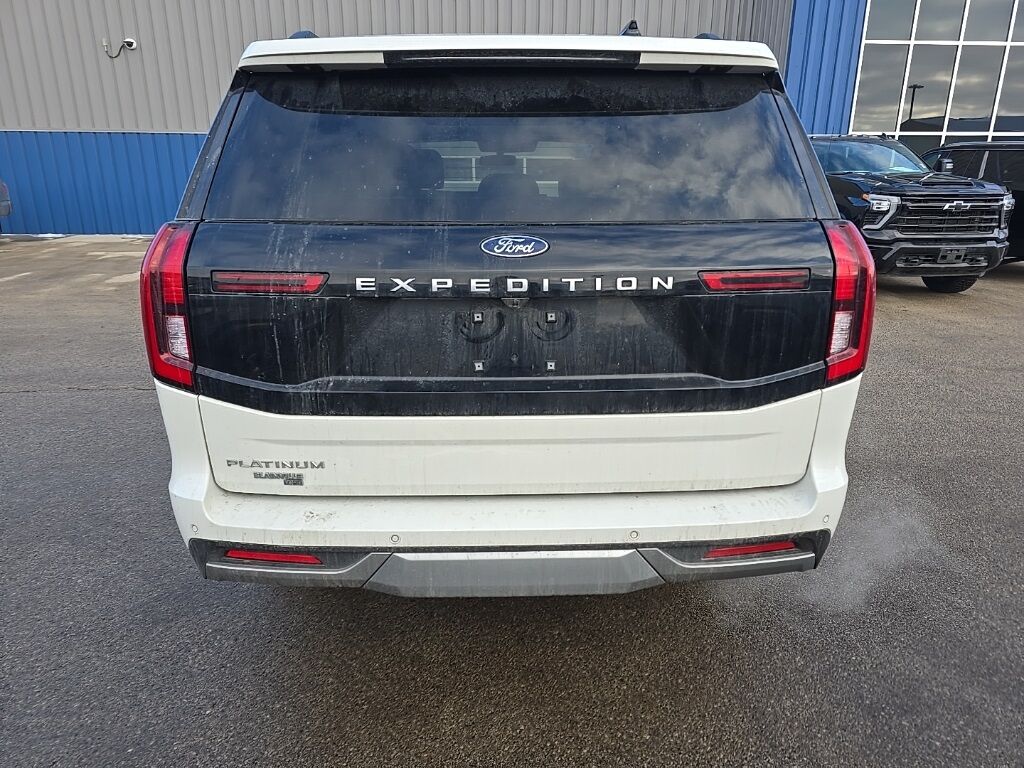 2025 Ford Expedition Platinum 4WD Fond du Lac WI